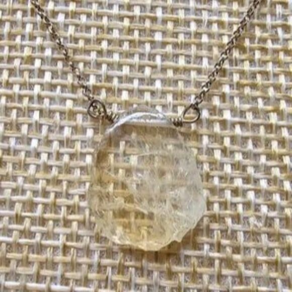 Luna Norte Gold Tone Chain w/ Clear Cut Pendant Necklace 18"L - Picture 2 of 6